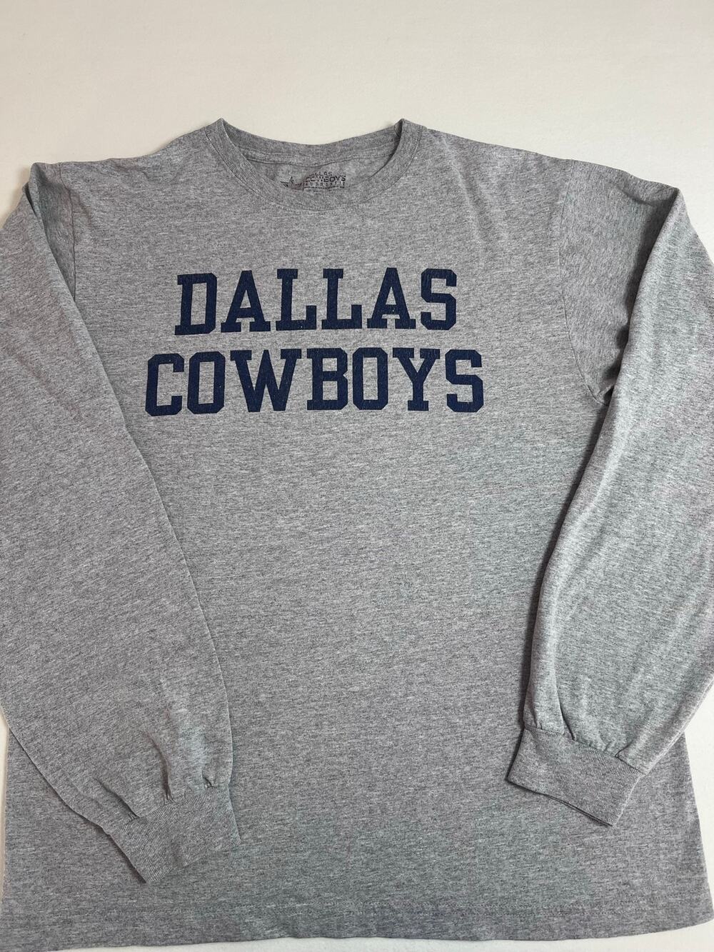 Dallas Cowboys Men’s M Gray Long Sleeve NFL Football 100% Cotton Tee